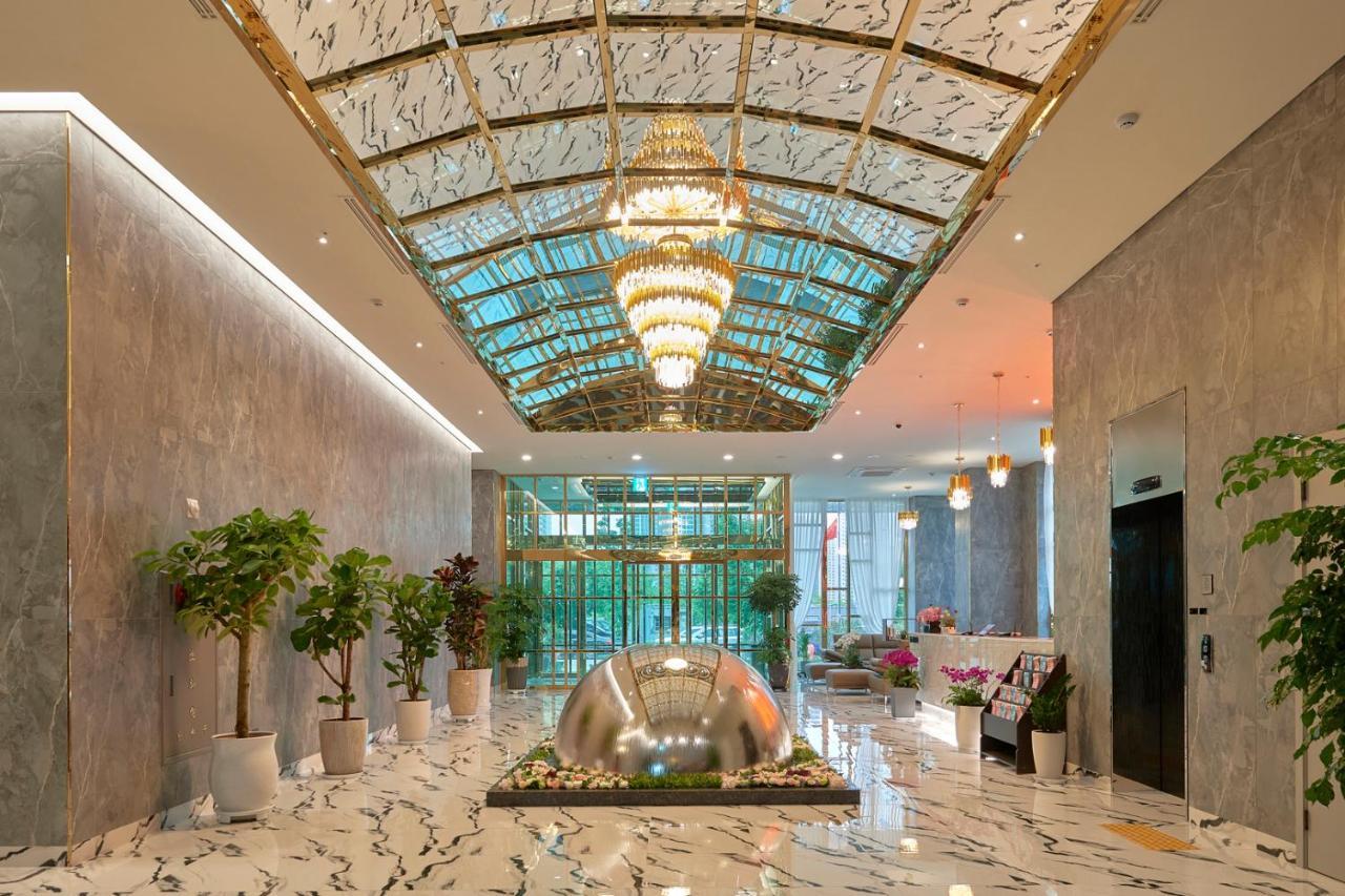 Отель Gimpo Stavia Экстерьер фото